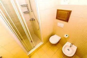 Ginosi Elema Apartel Apartamento