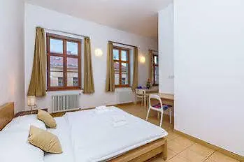 Ginosi Elema Apartel Lejlighed Prag