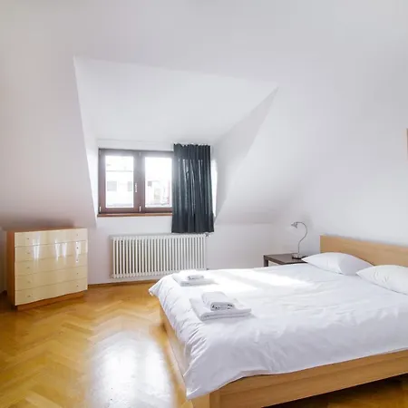 Ginosi Elema Apartel Lejlighed Prag