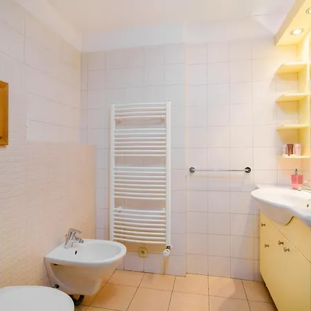 Ginosi Elema Apartel Apartamento Praga